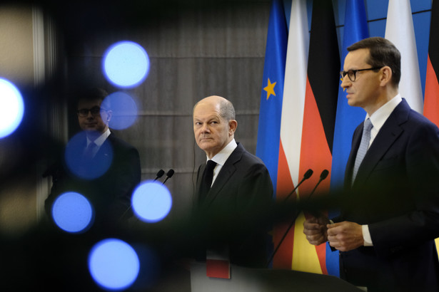 Olaf Scholz i Mateusz Morawiecki