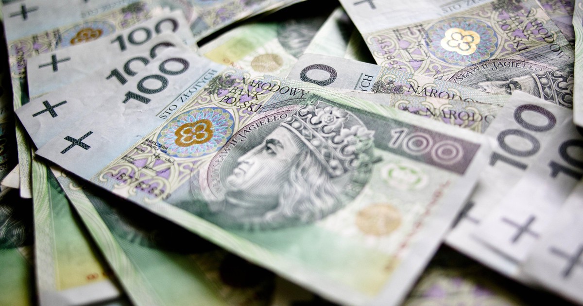 Zarabiają ponad 50 proc. rocznie. Polacy masowo wypłacają pieniądze z PPK