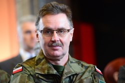 Gen. Samol zwraca uwagę: Oni praktycznie dopiero co zeszli z pola walki...
