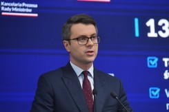 Departament Stanu krytykuje 'Lex Tusk'. Rzecznik rządu: Jedyne, co możemy powiedzieć...