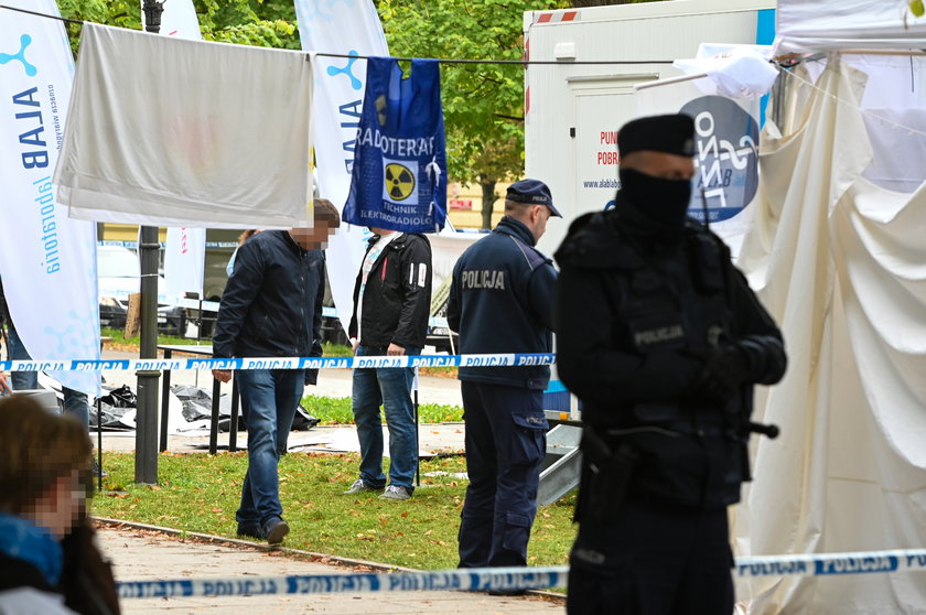 Warszawa. Strzał  w białym miasteczku. Nie żyje 94-latek