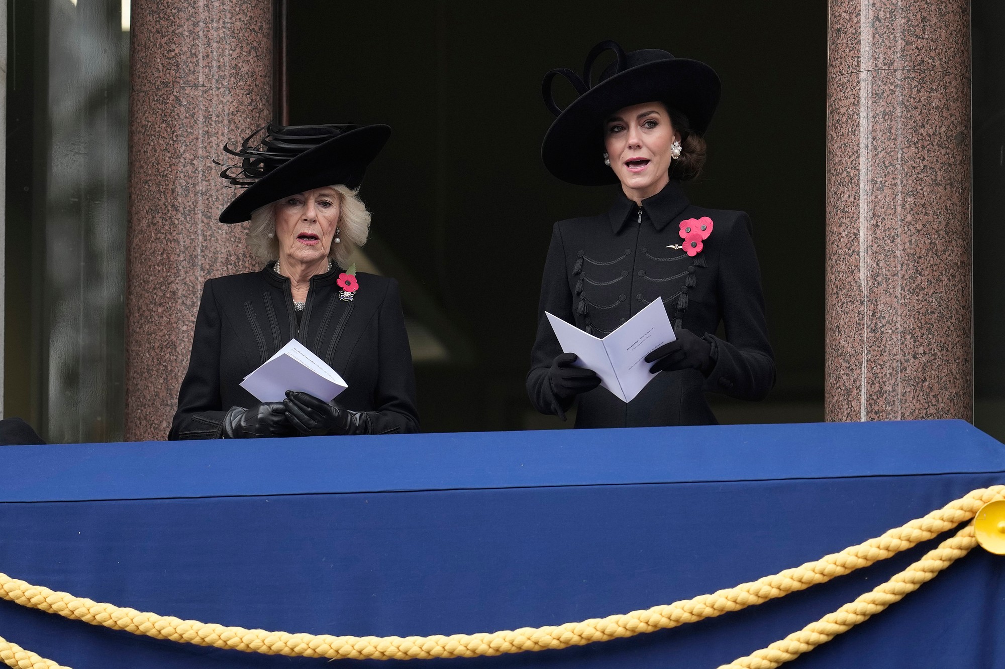 Kráľovná Camilla a princezná Kate.