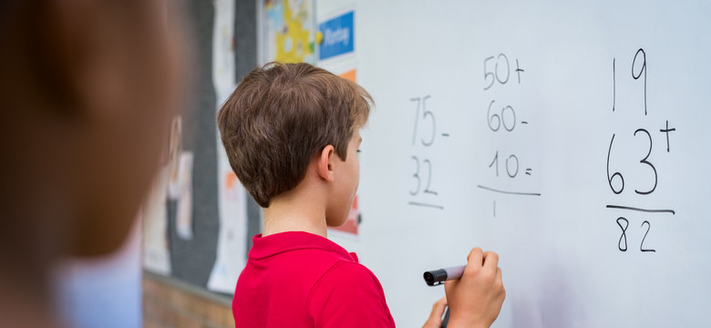 Polscy uczniowie nie lubią matematyki. Jednak aż 81 proc. uważa, że przyda im się w życiu dorosłym