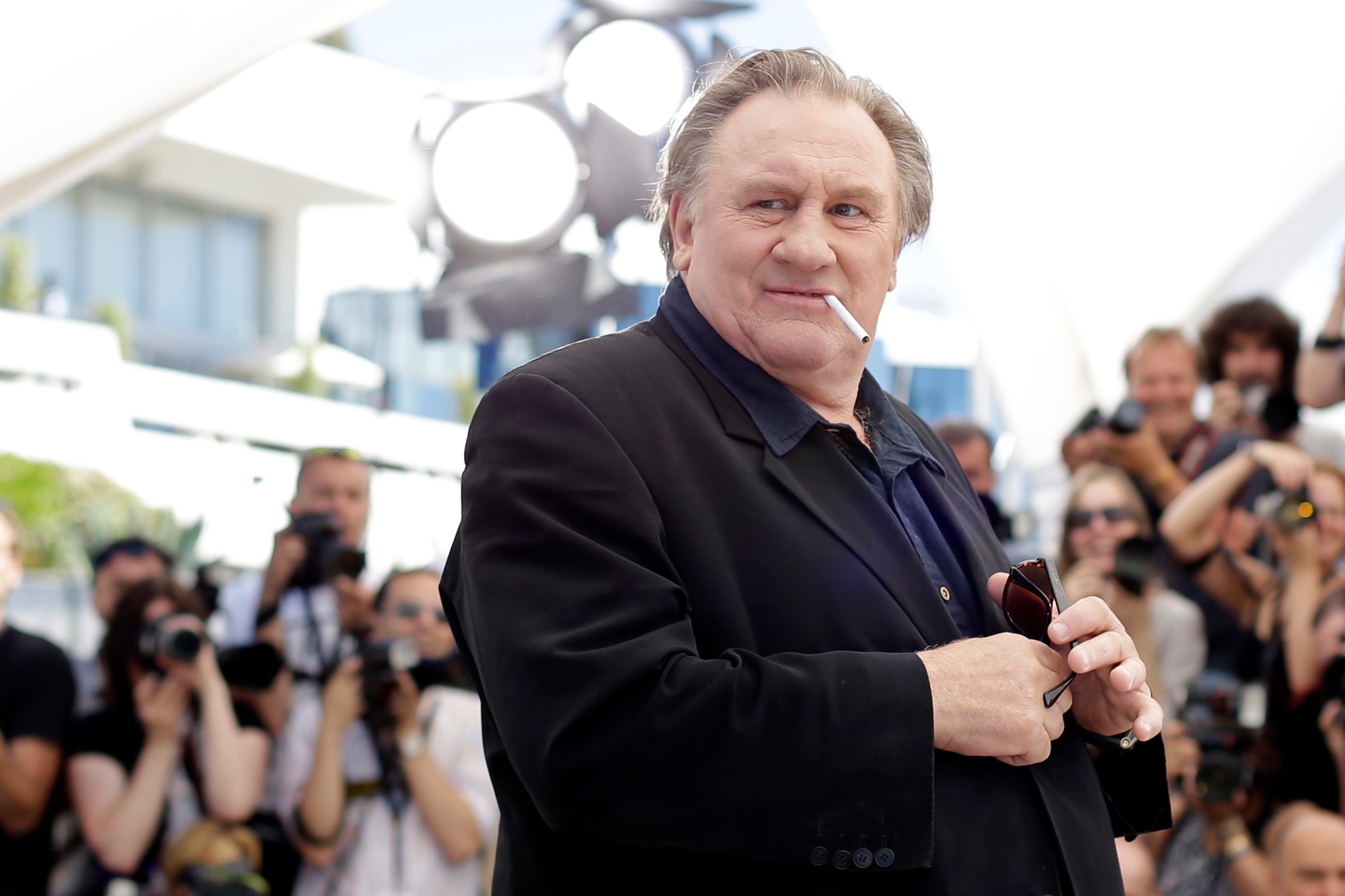 Na archívnej snímke z 22. mája 2015 herec Gerard Depardieu,