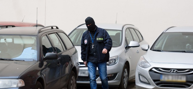 Prokuratura chce postawić zarzuty korupcyjne byłemu senatorowi PO
