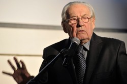Andrzej Wajda z nagrodą na festiwalu w Wenecji