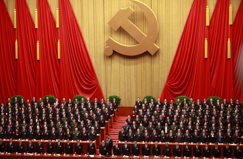 Obserwatorzy od dawna są zgodni, że Xi zastąpi panującego od 10 lat Hu i przejmie obowiązki sekretarza generalnego KPCh, a marcu obejmie urząd prezydenta ChRL.