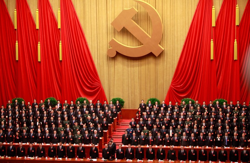 Obserwatorzy od dawna są zgodni, że Xi zastąpi panującego od 10 lat Hu i przejmie obowiązki sekretarza generalnego KPCh, a marcu obejmie urząd prezydenta ChRL.