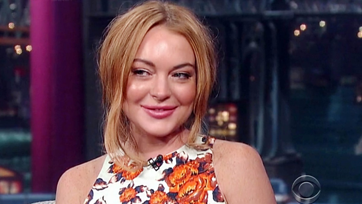 Lindsay Lohan wystąpi gościnnie w serialu "Mogło być gorzej". 27-letnia aktorka Hollywood pojawi w czwartej serii odcinków serialu HBO, wcielając się w postać córki jednego bohaterów. Odcinek z udziałem Lohan będzie rozgrywać się w odległej przyszłości, podczas ślubu postaci granej przez popularną aktorkę.