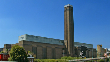 Tate Modern i Mirosław Bałka, czyli sztuka gigantyczna