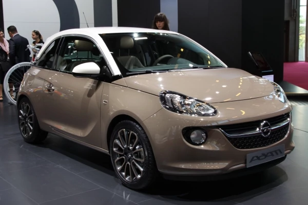 Opel Adam (Paryż 2012)