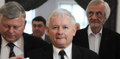 Czy Kaczyński sięgnie po laskę marszałka?