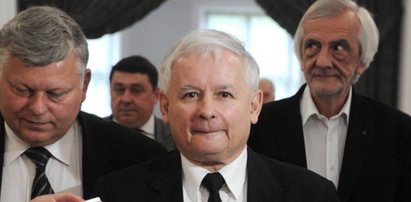 Czy Kaczyński sięgnie po laskę marszałka?