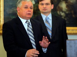 "Wracamy do czasów inwigilacji prawicy"