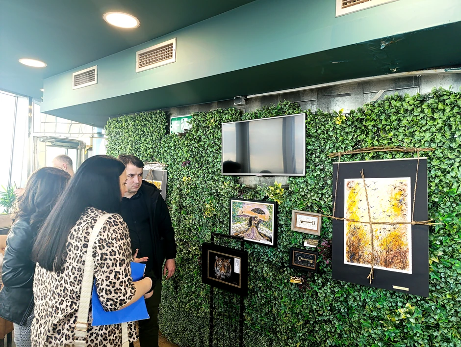 Izložba je otvorena 5. aprila na Avalskom tornju