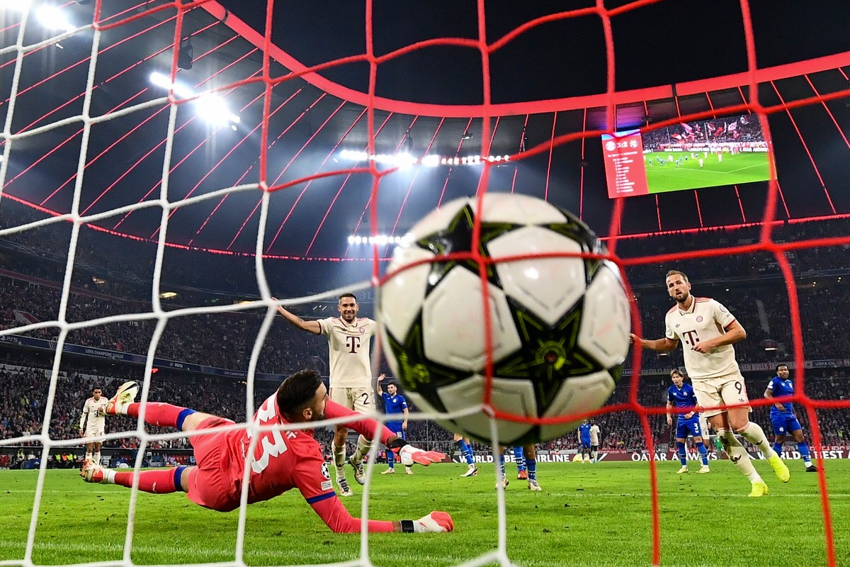 Harry Kane i Ivan Nevistic