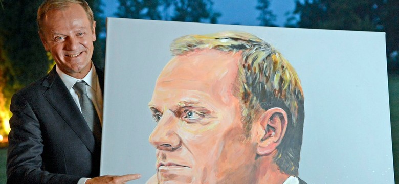 Tusk dostał nagrodę. 50 tysięcy franków szwajcarskich