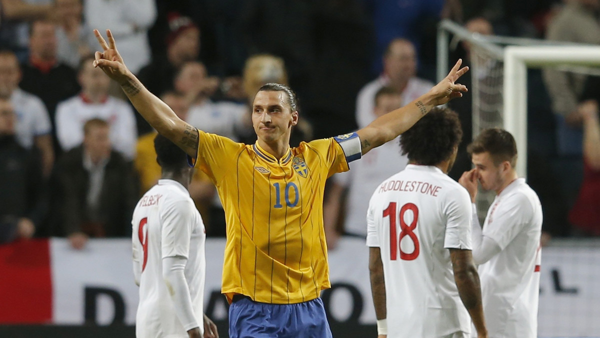 Ibrahimovic (Paris Saint Germain) dał strzelecki popis w trakcie meczu towarzyskiego z Anglią 4:2. Wszystkie gole zdobył właśnie Szwed, a największy aplauz dostał przy ostatnim. Z około trzydziestu metrów trafił do siatki... przewrotką.