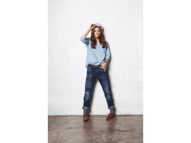 Ona i on w dżinsie od stóp do głów! Kolekcja Lee na sezon jesień/zima 2011.