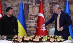 Rozmowy w Ankarze "twarde i szczere". Padła pewna propozycja, Zełenski nie zaprzeczył...