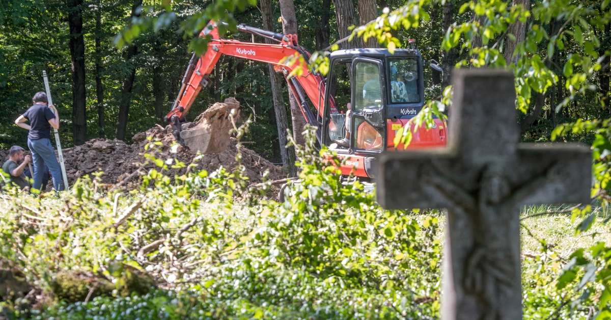 Pogrzeb ofiar UPA w Puźnikach. Przełom w upamiętnianiu zbrodni wołyńskiej