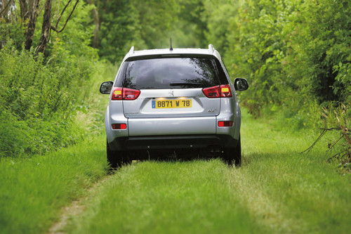 Citroen C-Crosser i Peugeot 4007 - Bliźniaki w formie