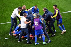 Ukraińcy cieszą się z historycznego awansu. "Wielka drużyna rodzi się w bólu"