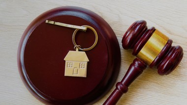 ochrona przed eksmisją na bruk z mieszkań służb mundurowych i w trybie