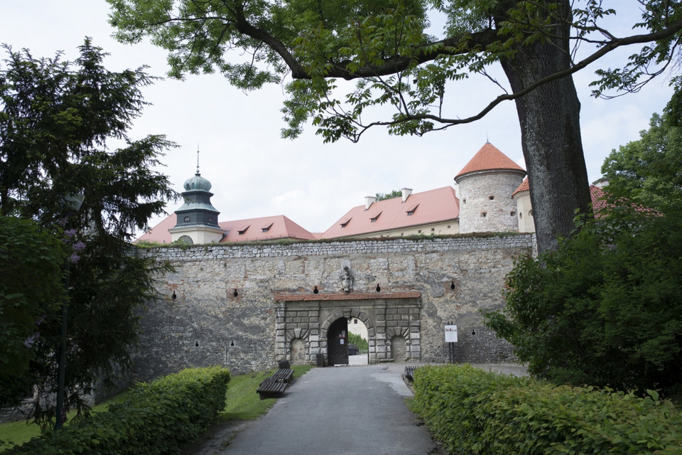 Zamek Pieskowa Skała po 3 latach prac konserwatorskich odzyskał dawny blask