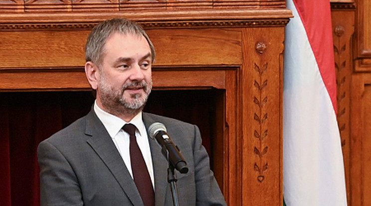 Orbán Viktor felmentette a Szellemi Tulajdon Nemzeti Hivatala (SZTNH) elnökét, Pomázi Gyulát / Fotó: MTI/Máthé Zoltán