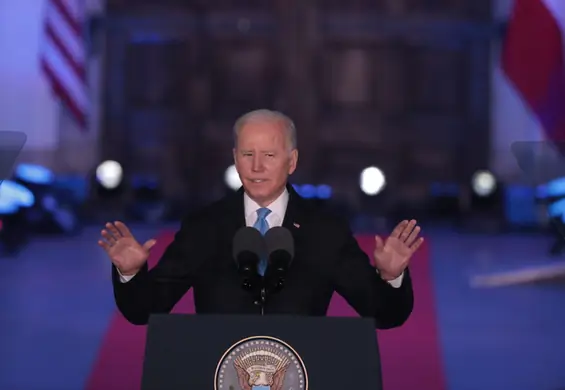 Joe Biden przemawiał w Warszawie. "Ukraina nigdy nie ulegnie". Podziękował Polakom