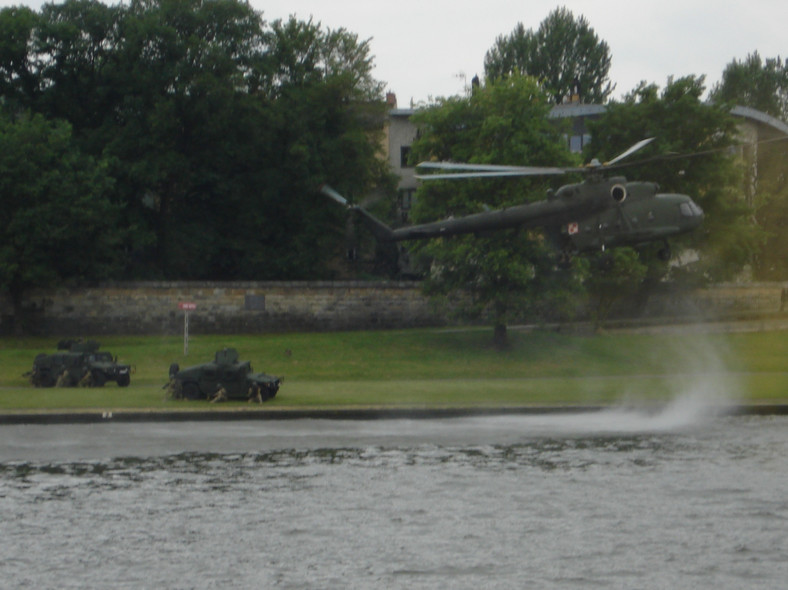 Pokaz działań taktycznych polskich Wojsk Specjalnych - Kraków 25.05.2013