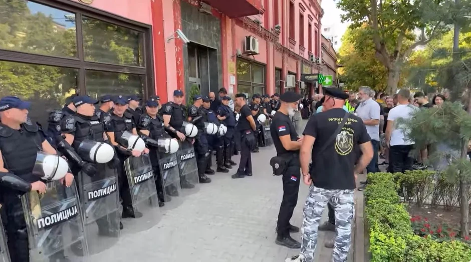 Kordon policije ispred Skupštine grada Zaječara