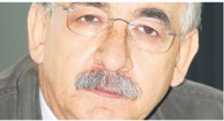 Rostowski: Gminy mają za duże długi