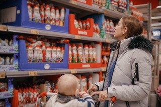 Które produkty na święta są droższe, a które tańsze niż rok temu? Jeden produkt potaniał o ponad 60 proc.