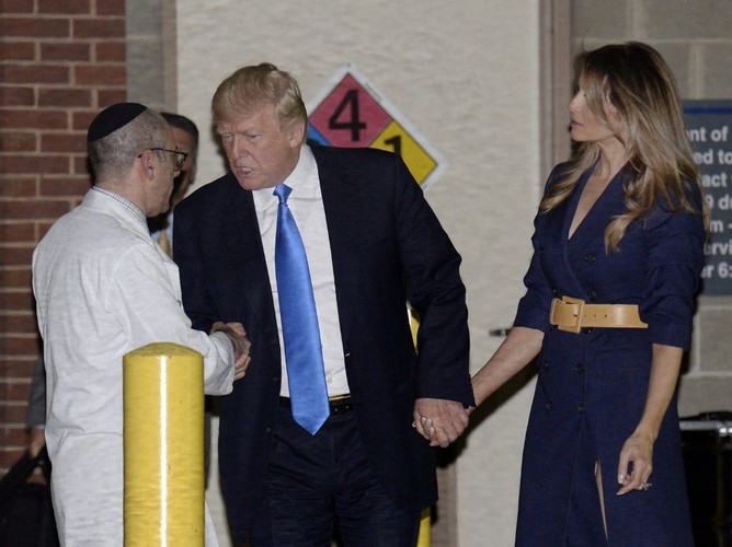 Melania i Donald Trumpowie