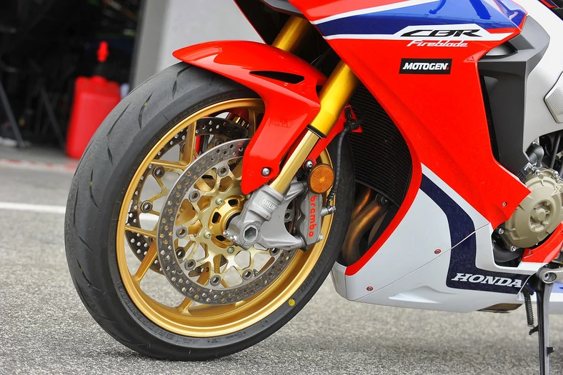 Przednie zawieszenie CBR 1000RR Fireblade SP 2017