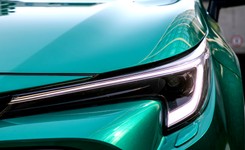 85 proc. wybiera ten silnik. Oto najpopularniejszy samochód w Polsce. Ile kosztuje?