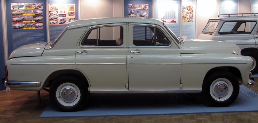 Warszawa 223 (1973 rok) - jedna z ostatnich wyprodukowanych Warszaw