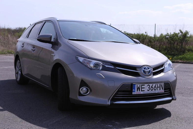 Toyota Auris w wersji hybrydowej