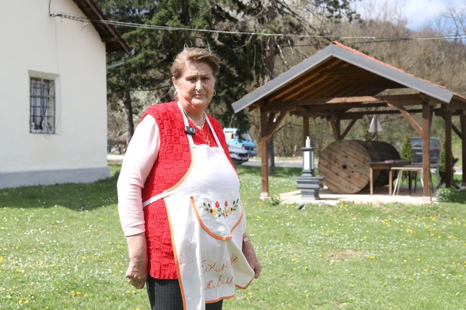 Rada se vratila iz Švajcarske i kupila kuću i imanje u Ježevici