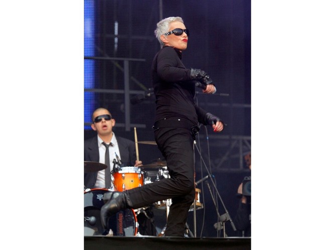 Na scenie Kora musi wyglądać rockowo - czerń jest obowiązkowa!