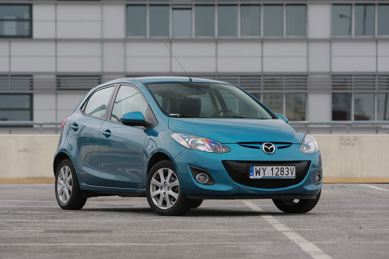 Mazda 2 - lata produkcji 2007-14, cena od 16 000 zł