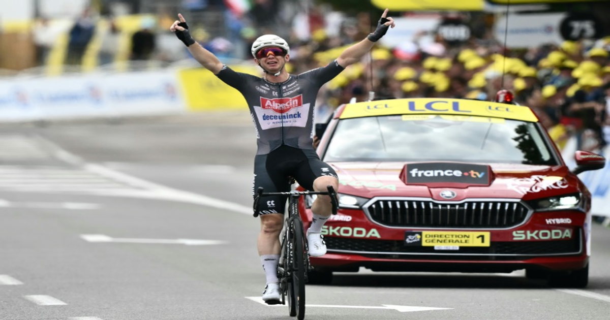Tour de France : Kaden Groves remporte la 20e étape en solo