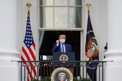 Pierwszy ozdrowieniec Ameryki. Infekcja to według Trumpa 'błogosławieństwo od Boga'