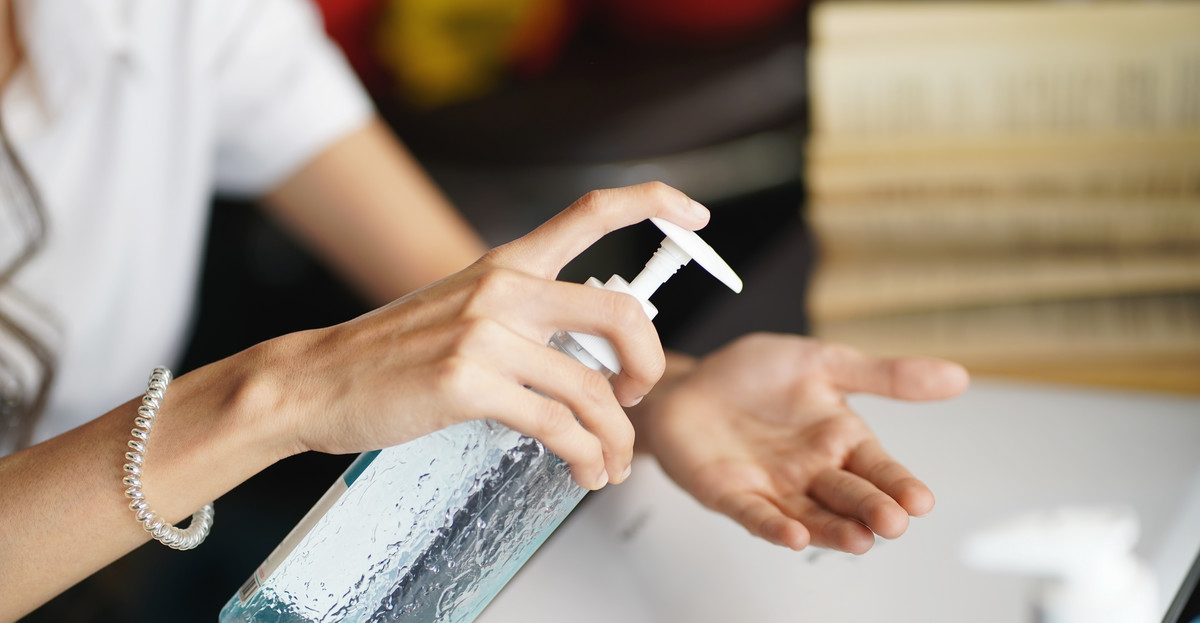 Częste mycie rąk chroni przed rozprzestrzenianiem się koronawirusa