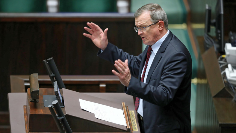 Sejm przegłosował ustawę o finansowaniu 13. emerytur - Wiadomości