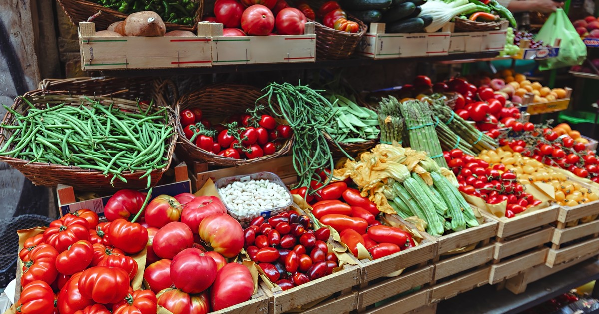 Flaga kraju na każdym jabłku. Ministerstwo rolnictwa wprowadza nowe zasady