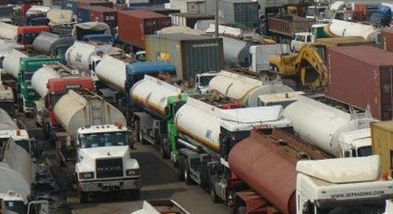 Members threaten to withdraw trucks from Lagos ports