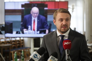 Ozdoba: Nord Stream 2 to nowy pakt Ribbentrop-Mołotow